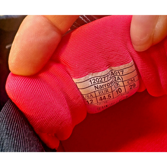 Brooks Ghost 11 Pink and Black Running Shoes Women's Size 12 - Picture 7 of 7